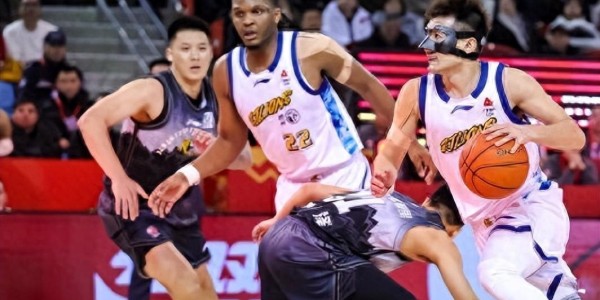kaiyun-事情闹大！广厦爆冷之夜，安保骂孙铭徽家人，球迷：CBA草台班子