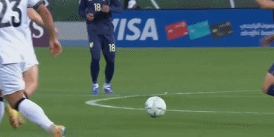 开云-U23国足小组赛末战利好！泰国队2人缺席，飞铲染红停赛2场